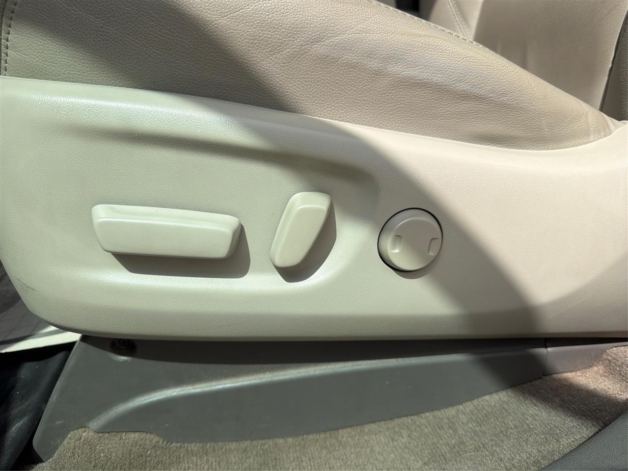 Toyota Sienna  2017