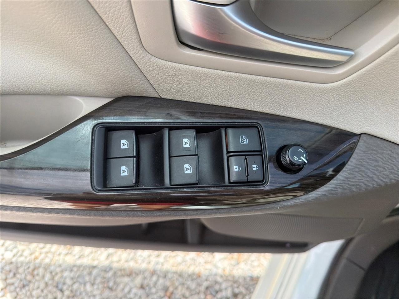 Toyota Sienna  2017