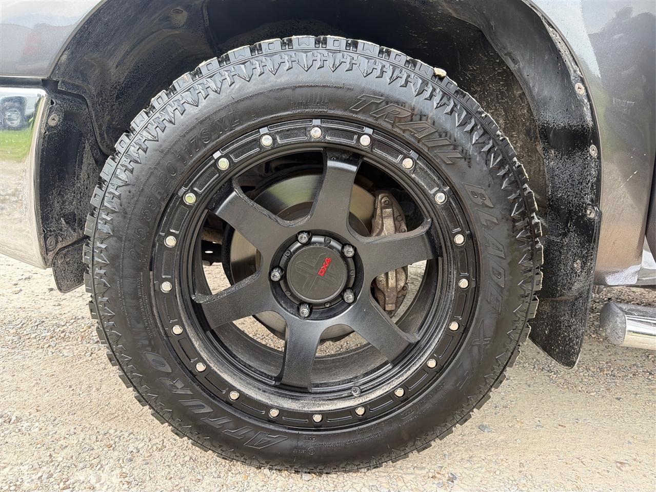 Toyota Tundra 2WD Truck  2013