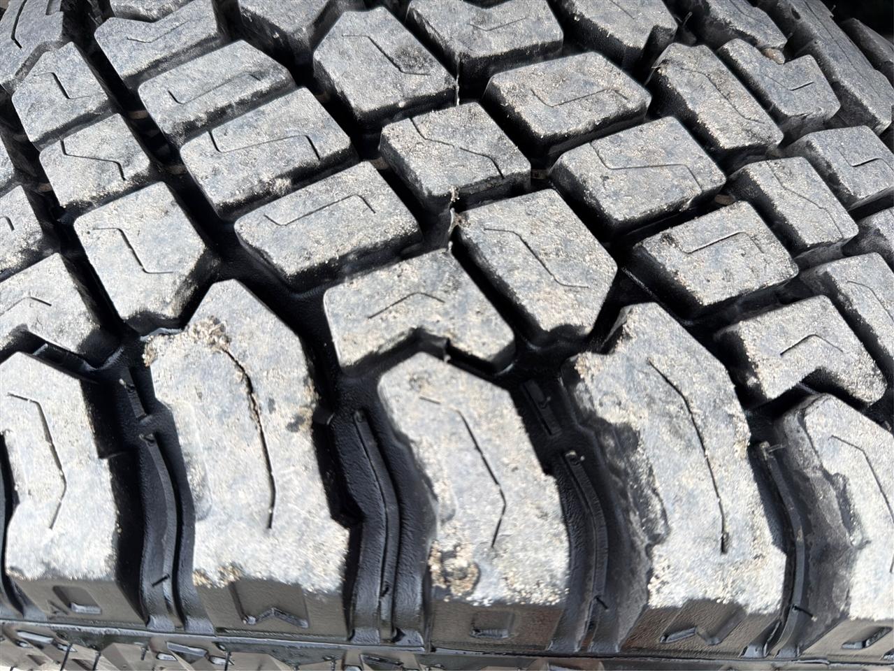 Toyota Tundra 2WD Truck  2013
