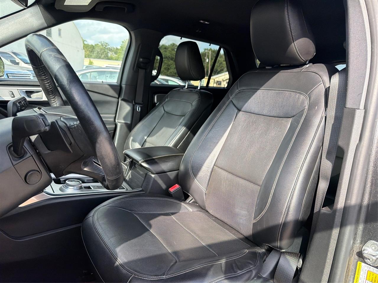 Ford Explorer Limited RWD 2020