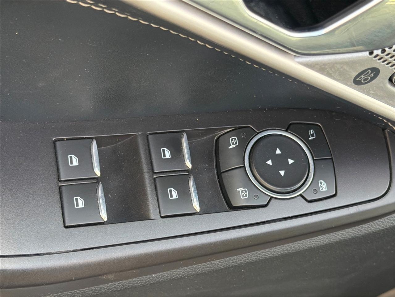 Ford Explorer Limited RWD 2020