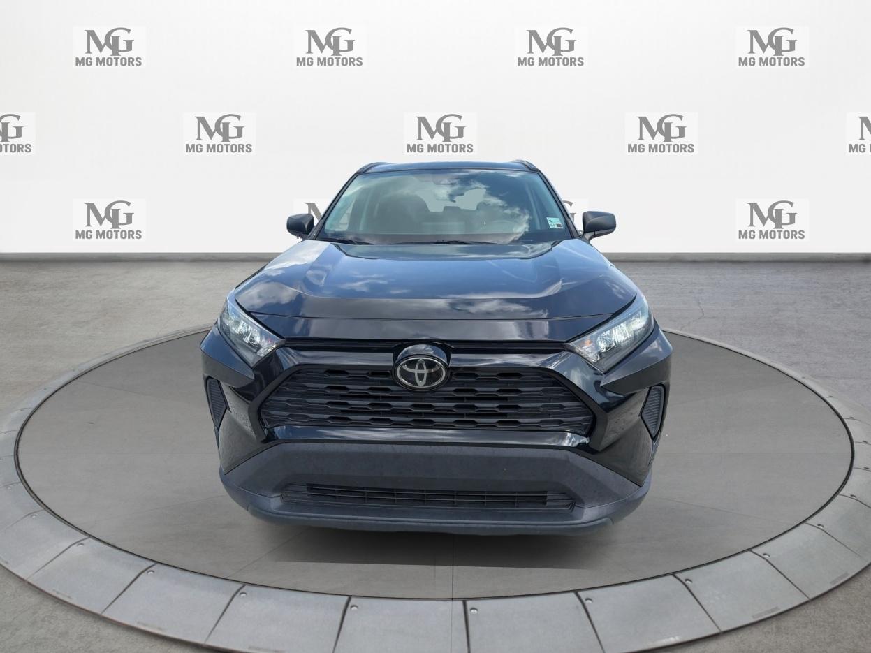 Toyota RAV4 LE FWD 2021