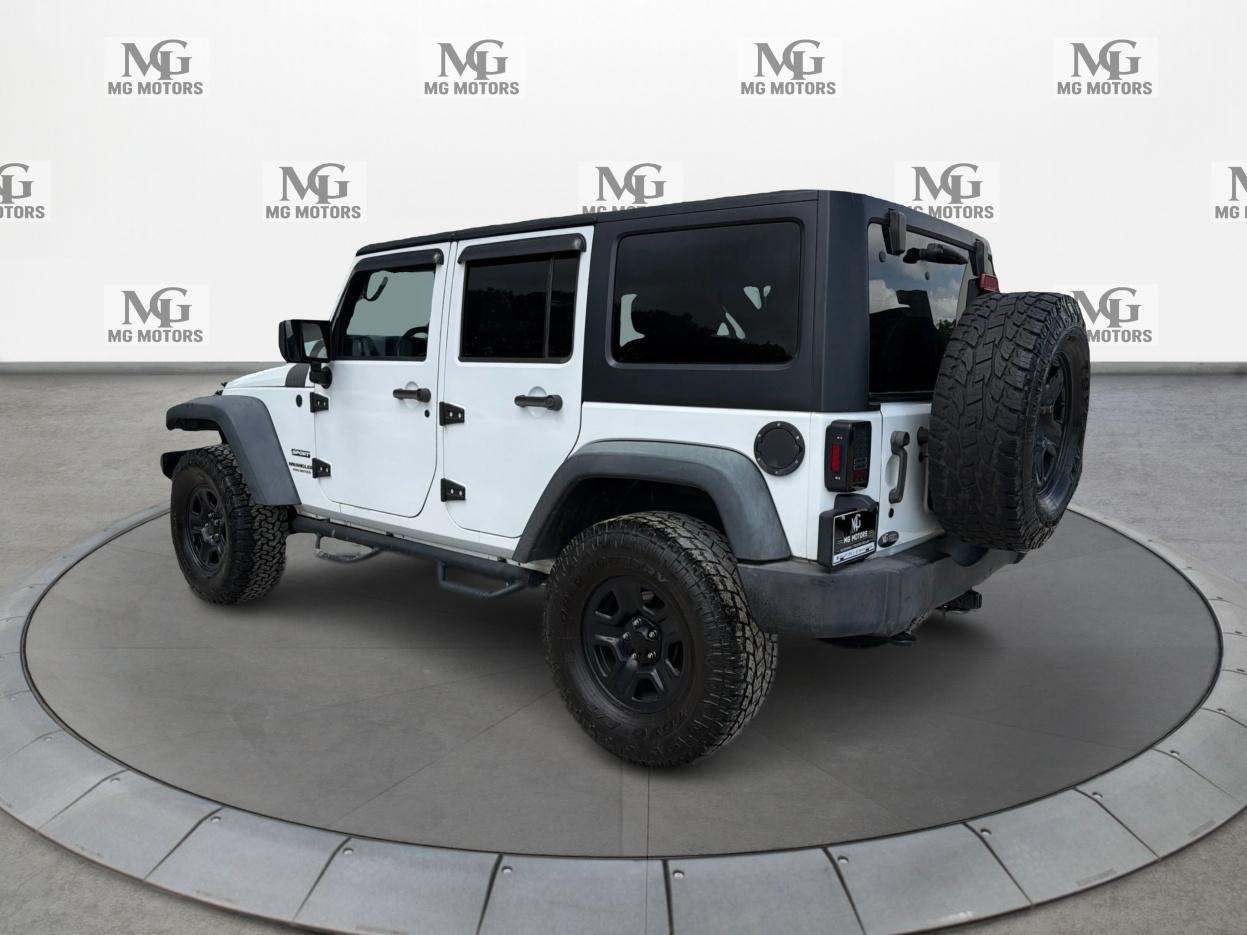 Jeep Wrangler Unlimited 4WD 4dr Sport 2015