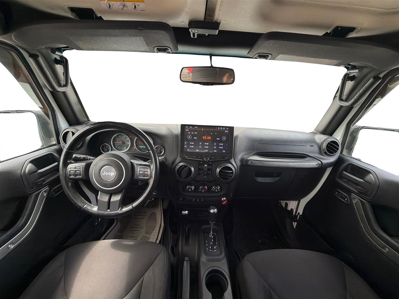 Jeep Wrangler Unlimited 4WD 4dr Sport 2015