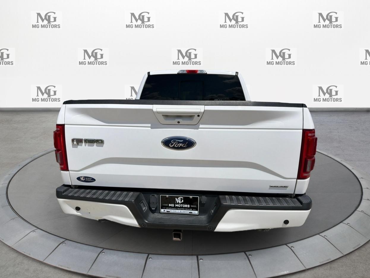 Ford F-150 4WD SuperCrew 145" Lariat 2016