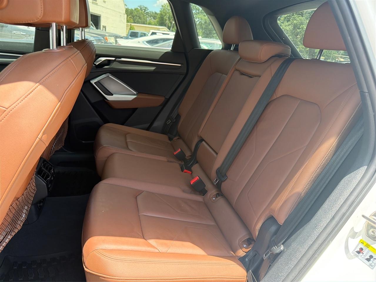 Audi Q3 S line Premium 45 TFSI quattro 2021