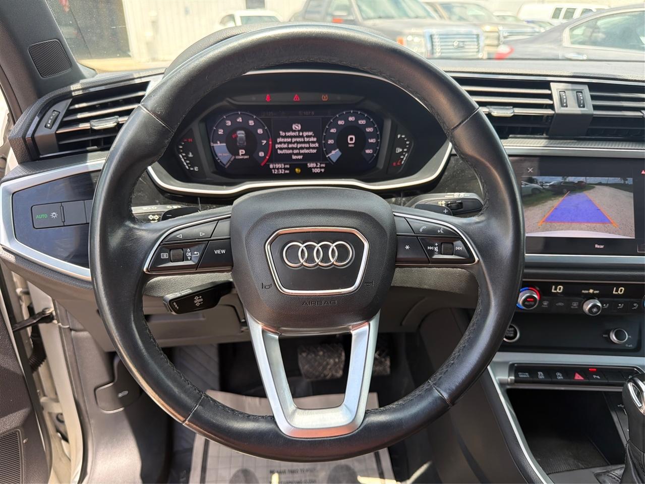 Audi Q3 S line Premium 45 TFSI quattro 2021