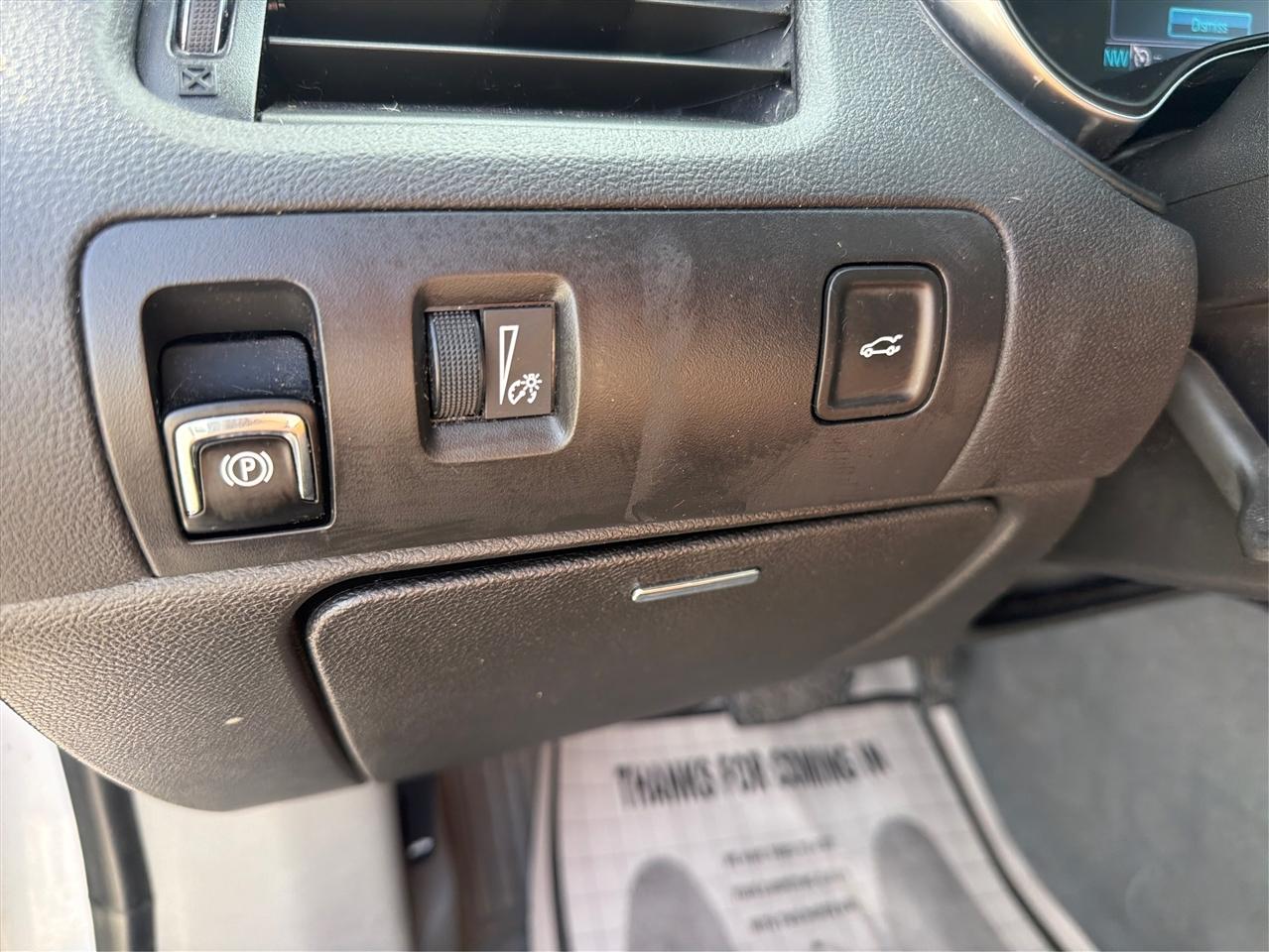 Chevrolet Impala 4dr Sdn LT w/1LT 2018