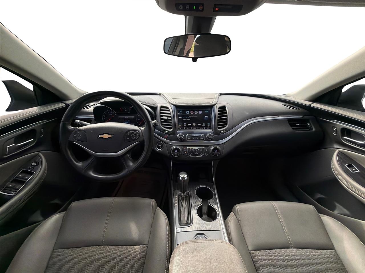Chevrolet Impala 4dr Sdn LT w/1LT 2018