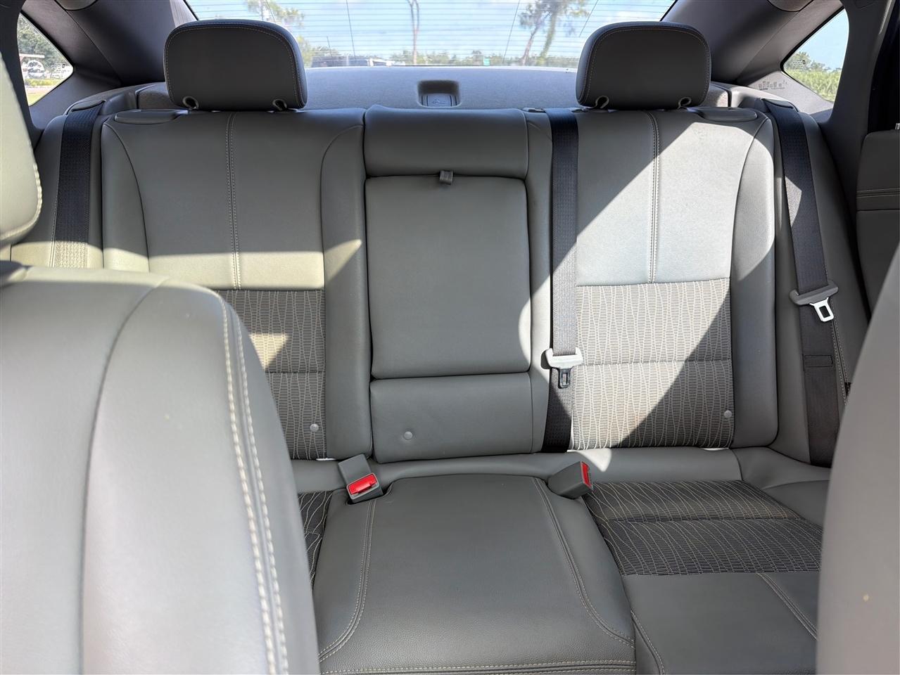 Chevrolet Impala 4dr Sdn LT w/1LT 2018