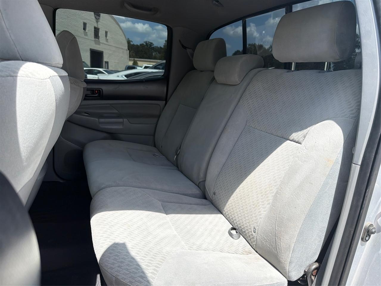 Toyota Tacoma  2011