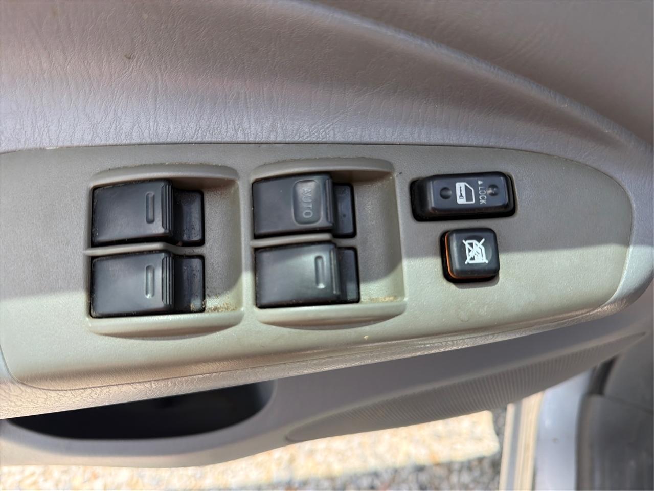 Toyota Tacoma  2011