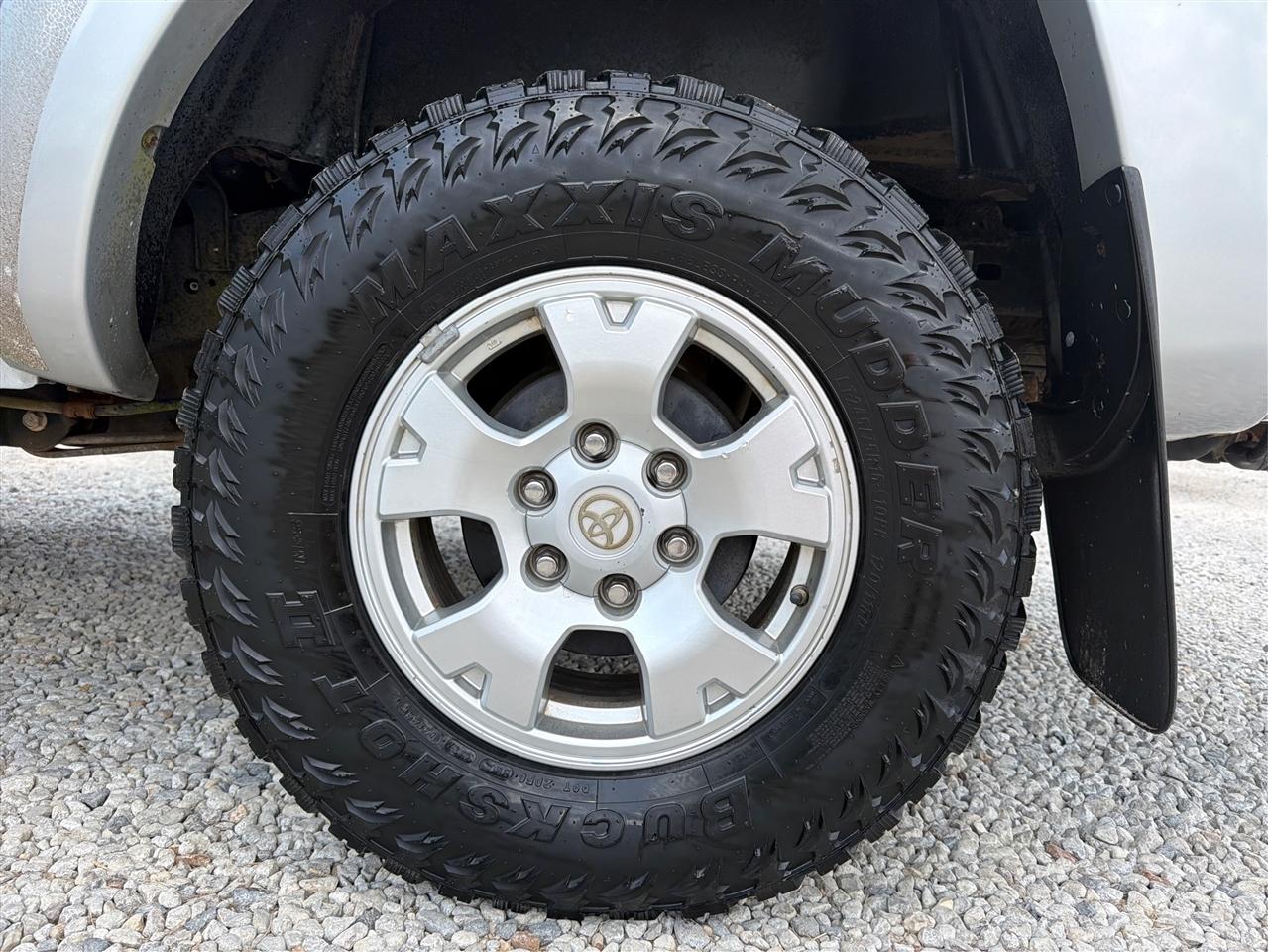 Toyota Tacoma  2011