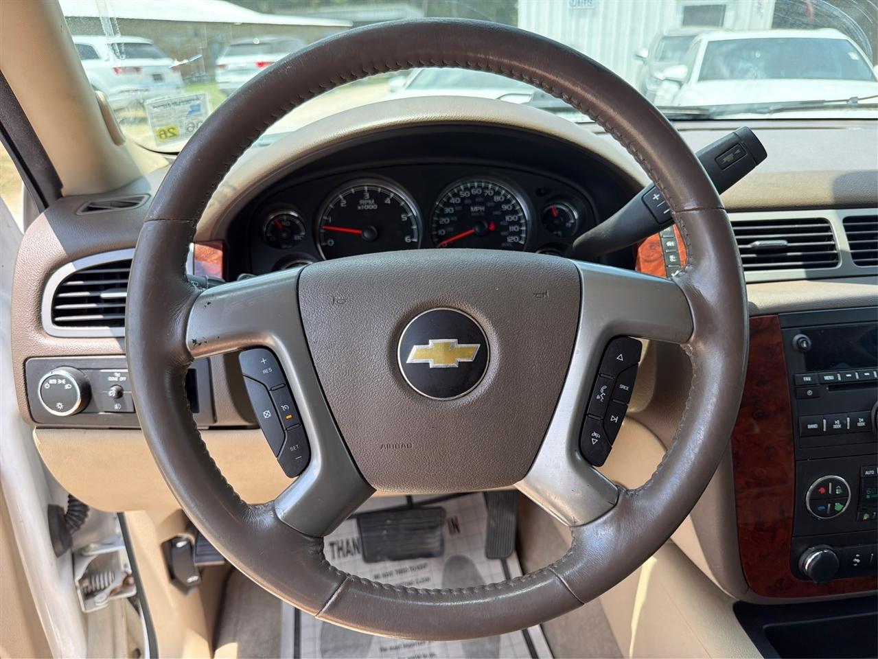 Chevrolet Tahoe 2WD 4dr 1500 LT 2012