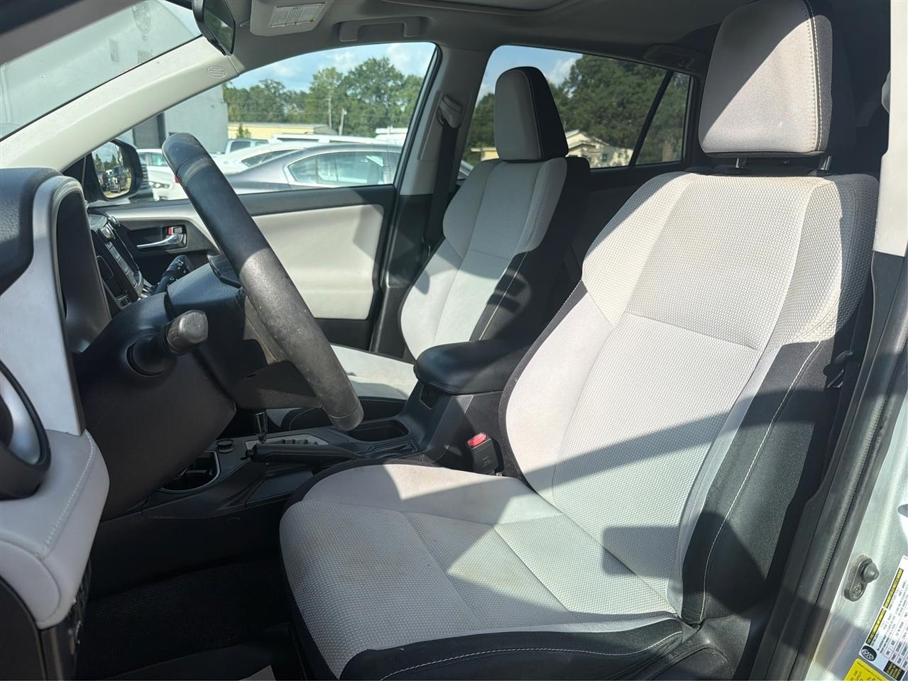Toyota RAV4  2016