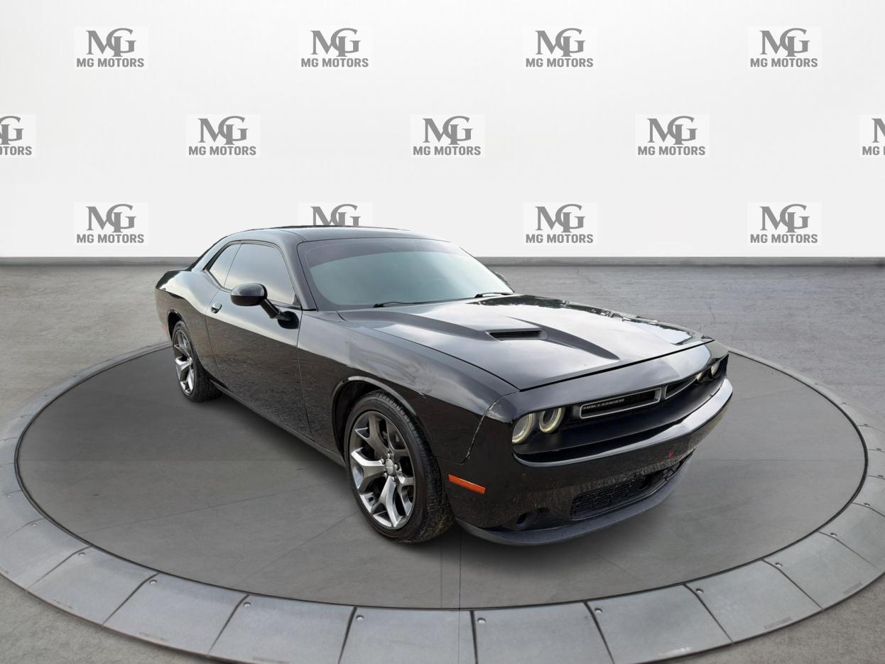 2016 Dodge Challenger 2dr Cpe SXT