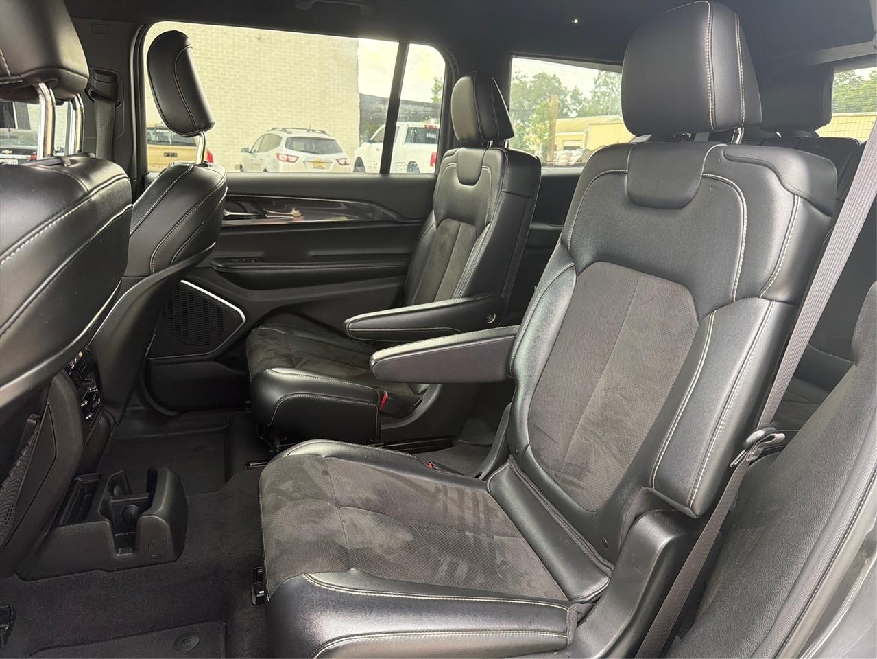 Jeep Grand Cherokee L Altitude 4x2 2021