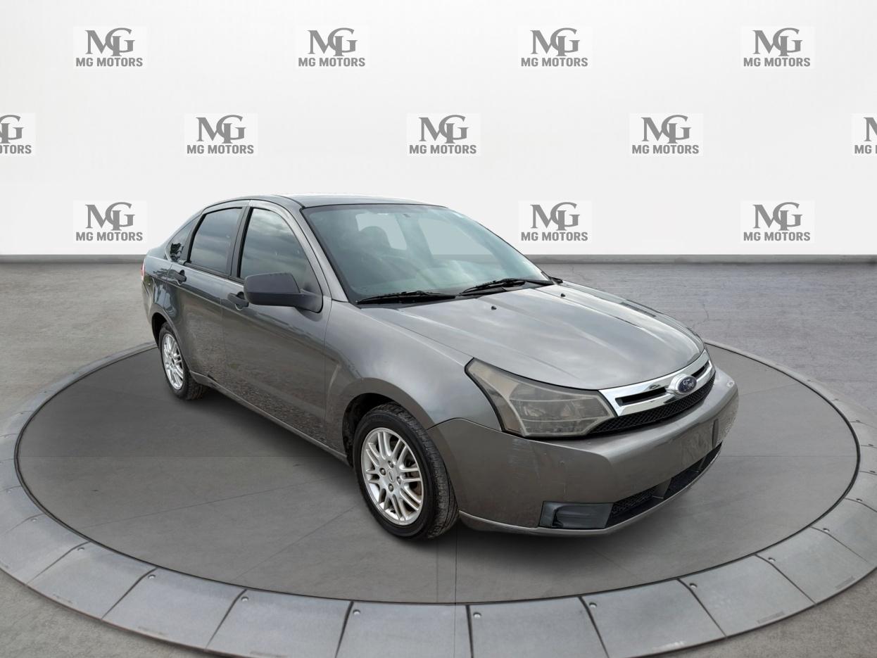 2010 Ford Focus 4dr Sdn SE