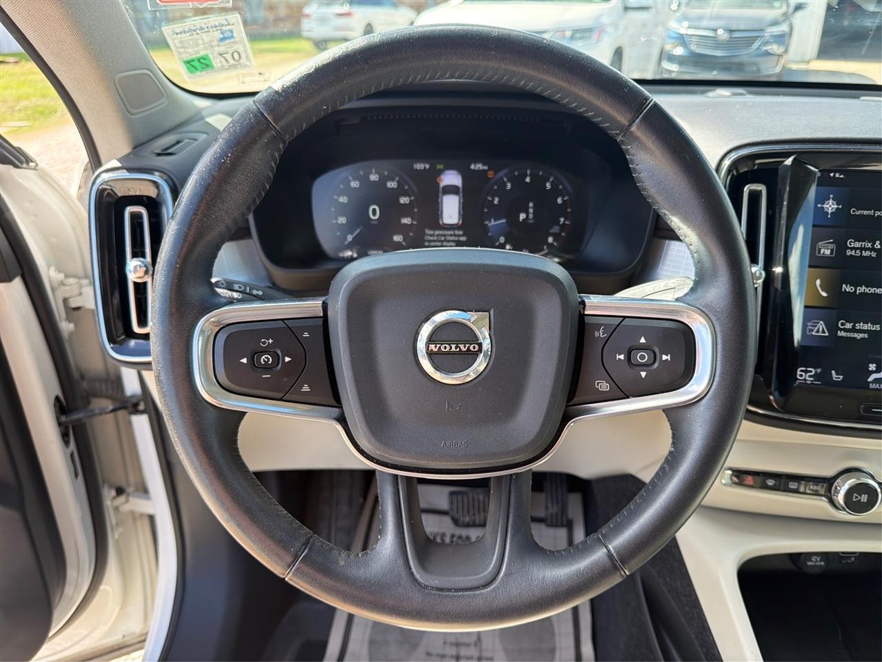 Volvo XC40 T4 FWD Momentum 2019