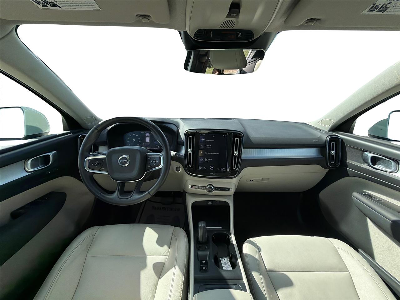 Volvo XC40 T4 FWD Momentum 2019