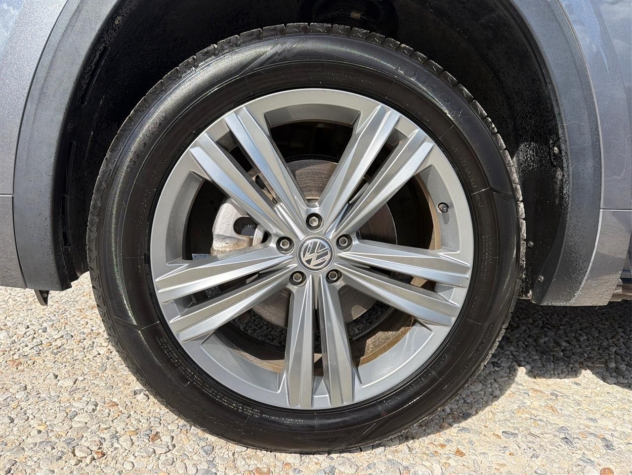 Volkswagen Atlas 3.6L V6 SEL FWD 2018