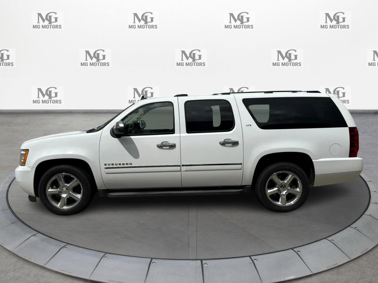 Chevrolet Suburban 2WD 4dr 1500 LTZ 2011
