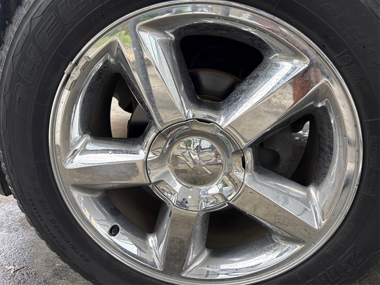 Chevrolet Suburban 2WD 4dr 1500 LTZ 2011