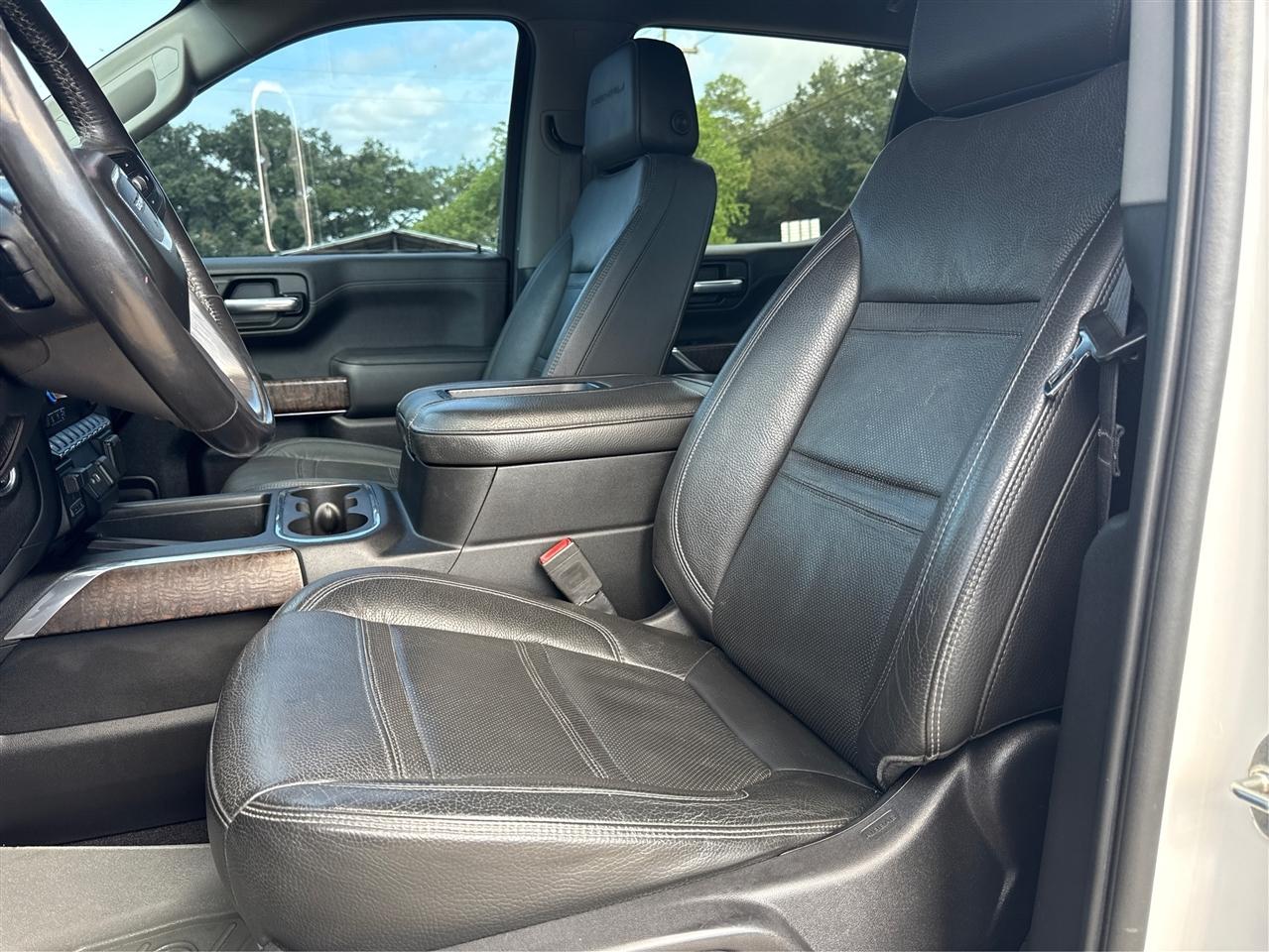 GMC Sierra 1500 4WD Crew Cab 147" Denali 2020