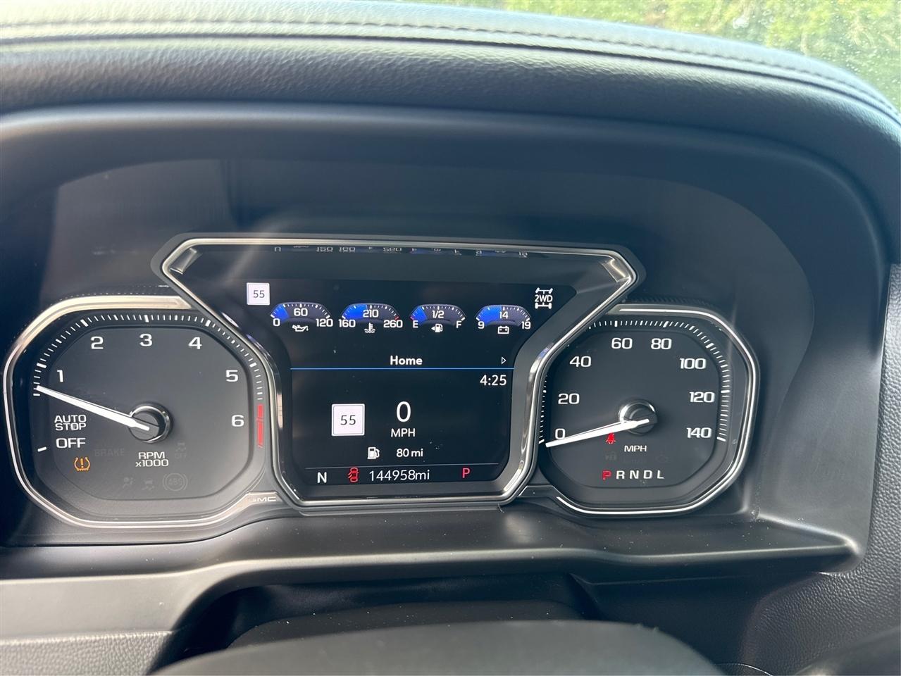 GMC Sierra 1500 4WD Crew Cab 147" Denali 2020