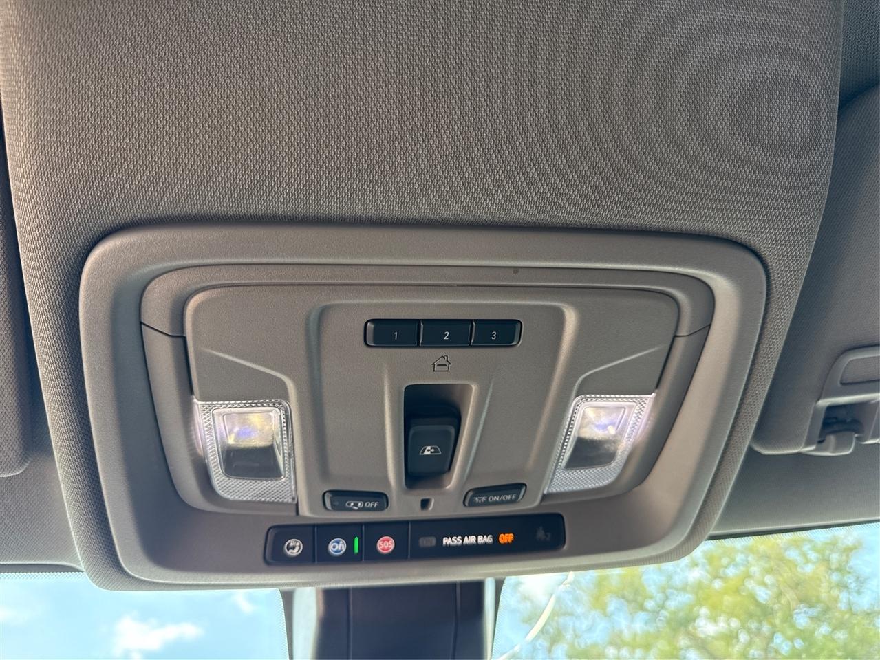 GMC Sierra 1500 4WD Crew Cab 147" Denali 2020