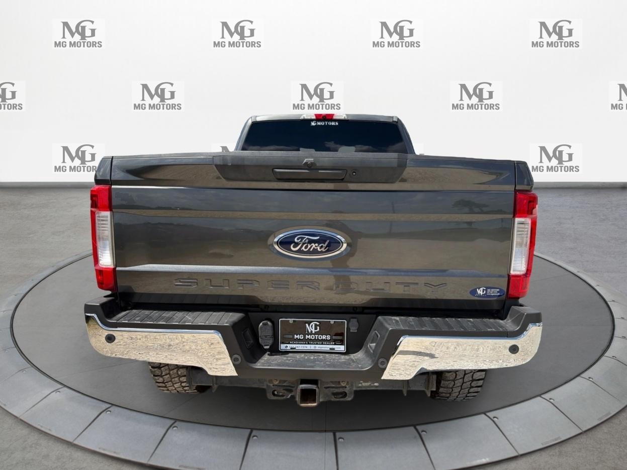 Ford Super Duty F-250 SRW XLT 4WD Crew Cab 8' Box 2019