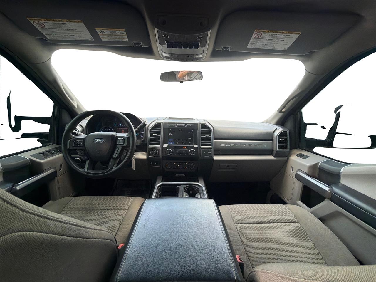 Ford Super Duty F-250 SRW XLT 4WD Crew Cab 8' Box 2019