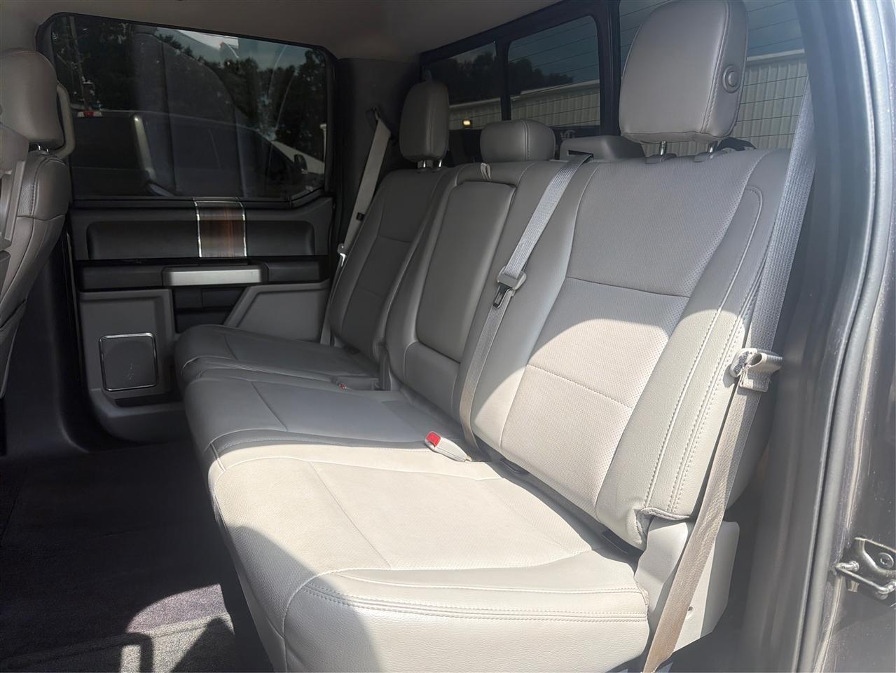 Ford F-150 Lariat 4WD SuperCrew 5.5' Box 2017