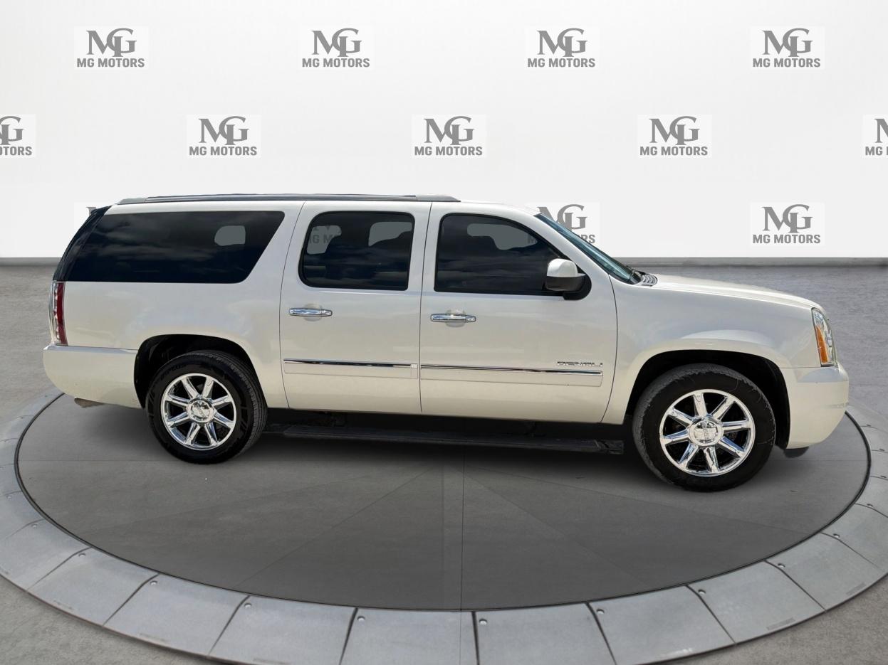 GMC Yukon XL 2WD 4dr 1500 Denali 2013