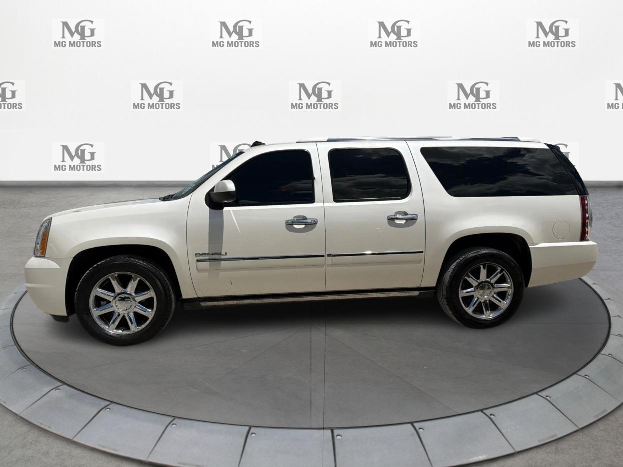 GMC Yukon XL 2WD 4dr 1500 Denali 2013
