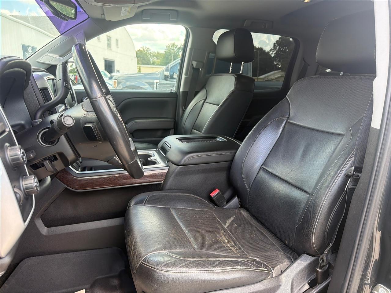 GMC Sierra 1500 4WD Crew Cab 143.5" SLT 2018