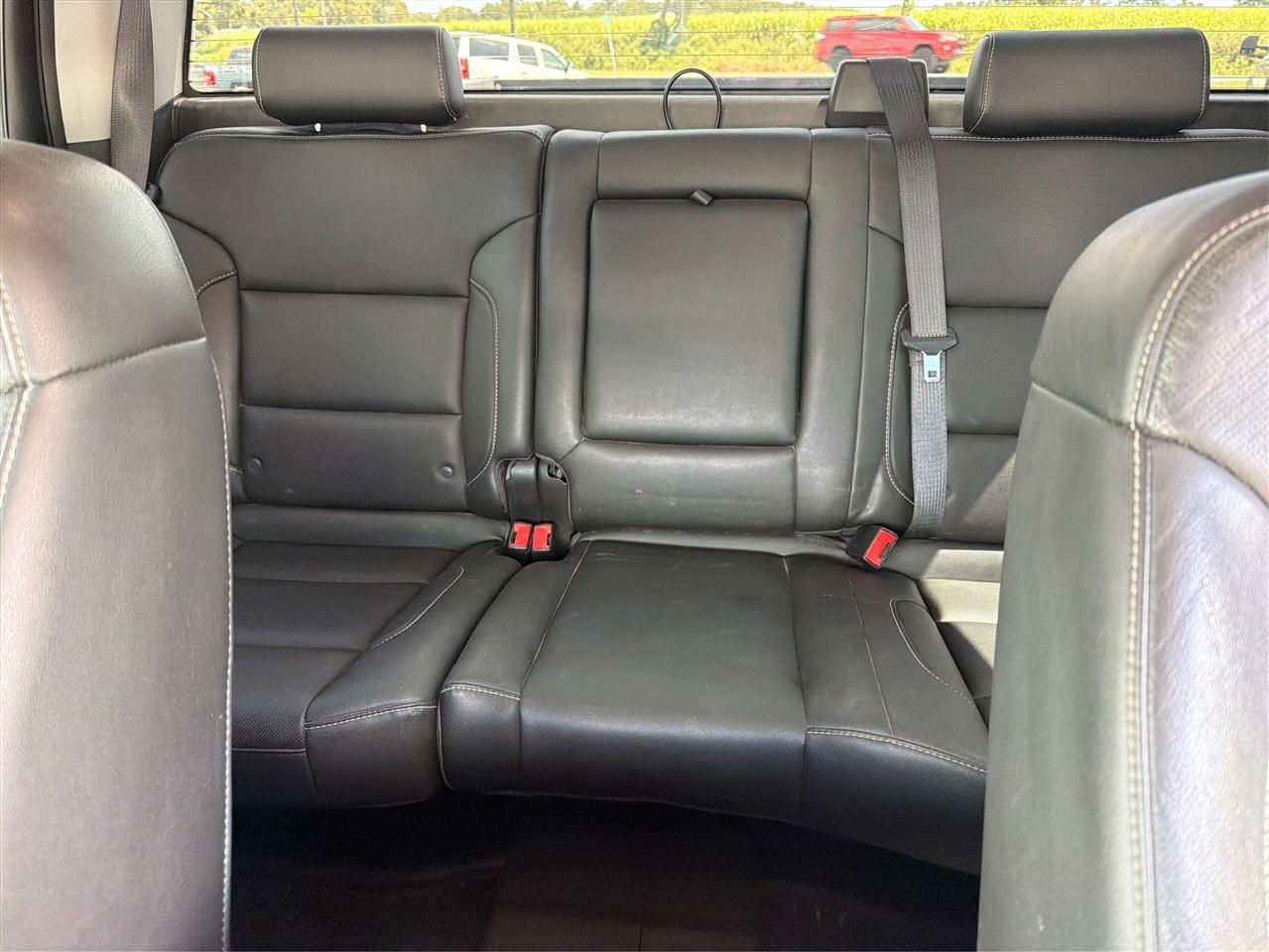 GMC Sierra 1500 4WD Crew Cab 143.5" SLT 2018