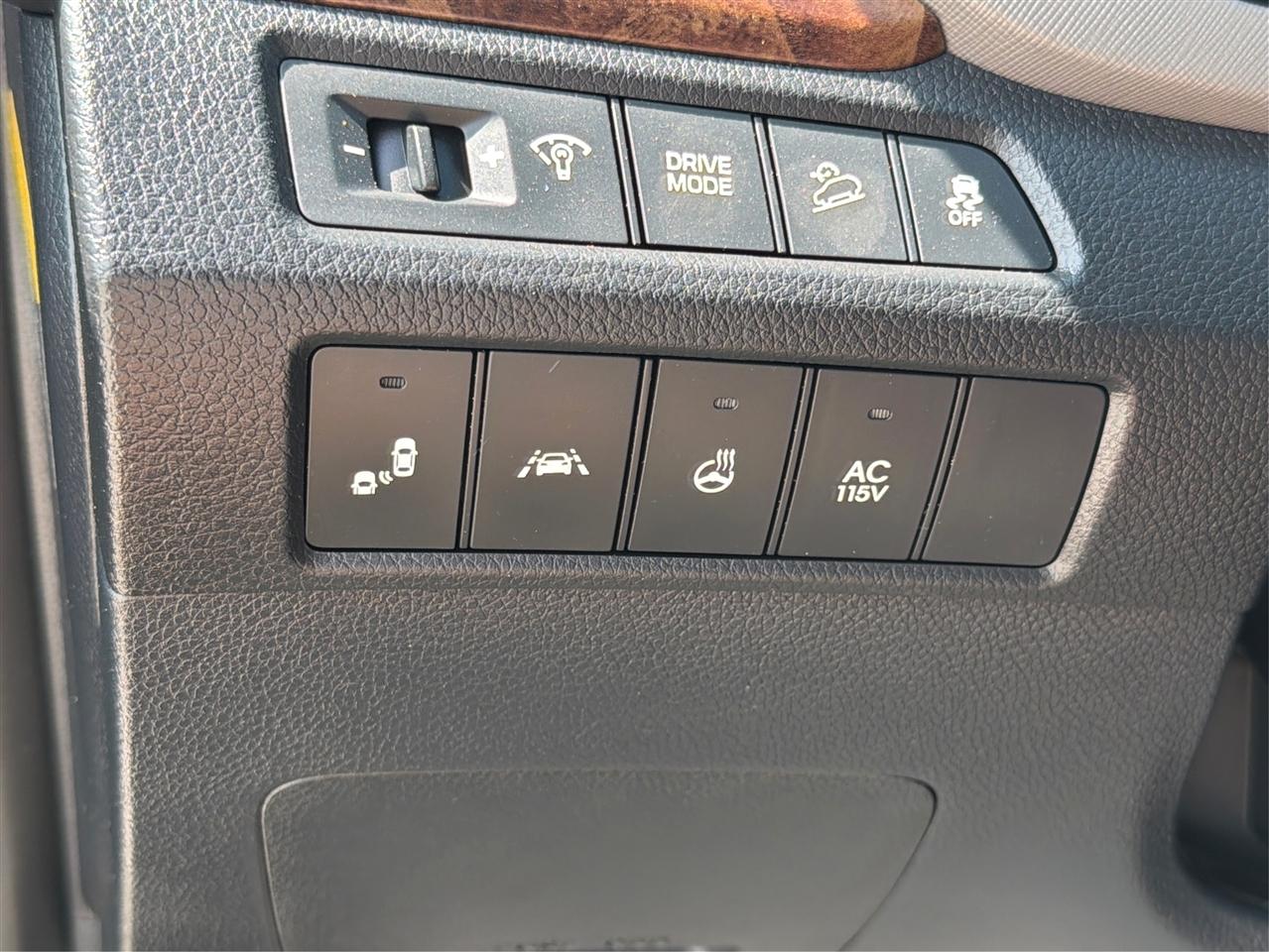 Hyundai Santa Fe Limited Ultimate 3.3L Auto 2017
