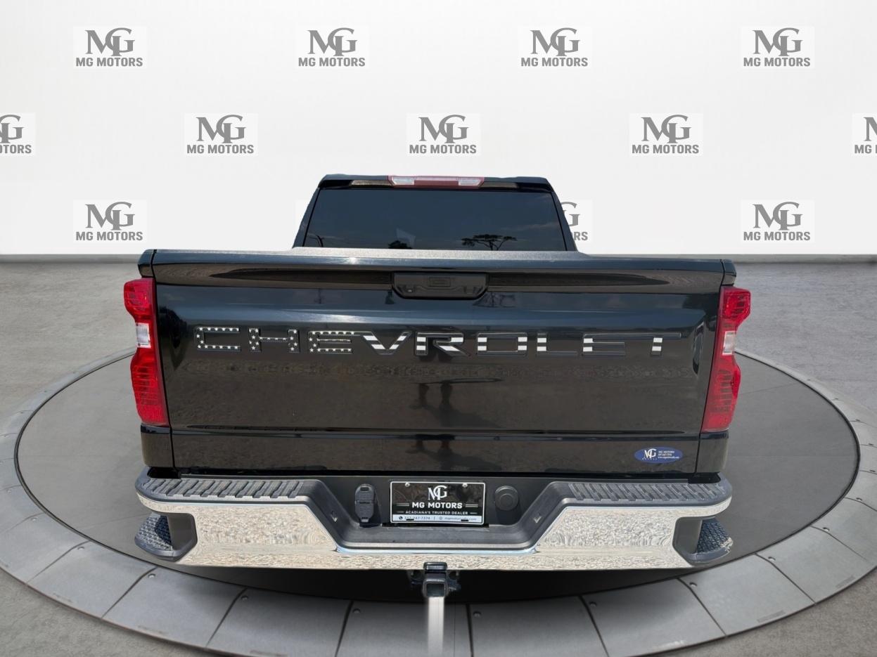 Chevrolet Silverado 1500 2WD Crew Cab 147" LT 2022