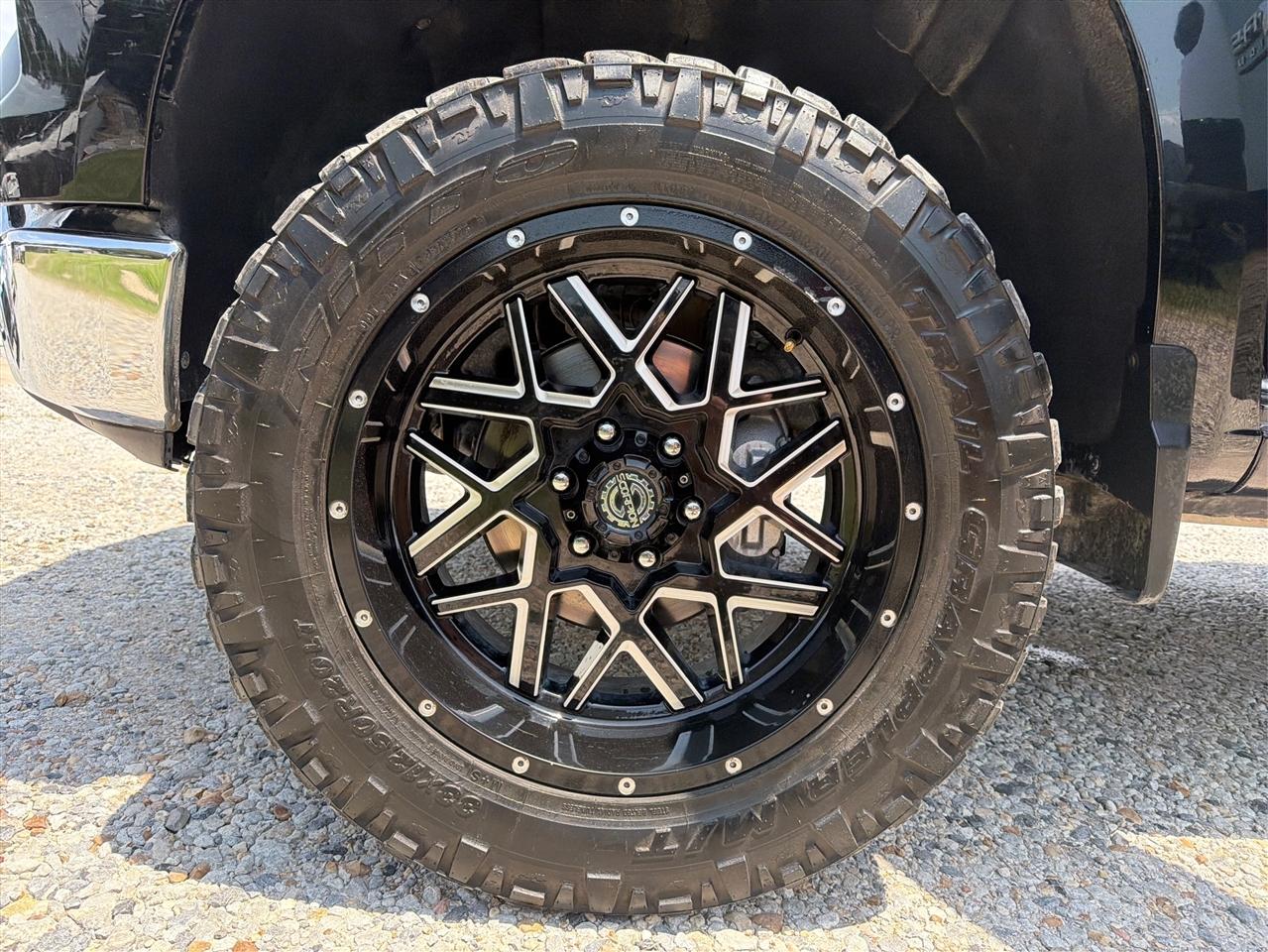 Chevrolet Silverado 1500 2WD Crew Cab 147" LT 2022
