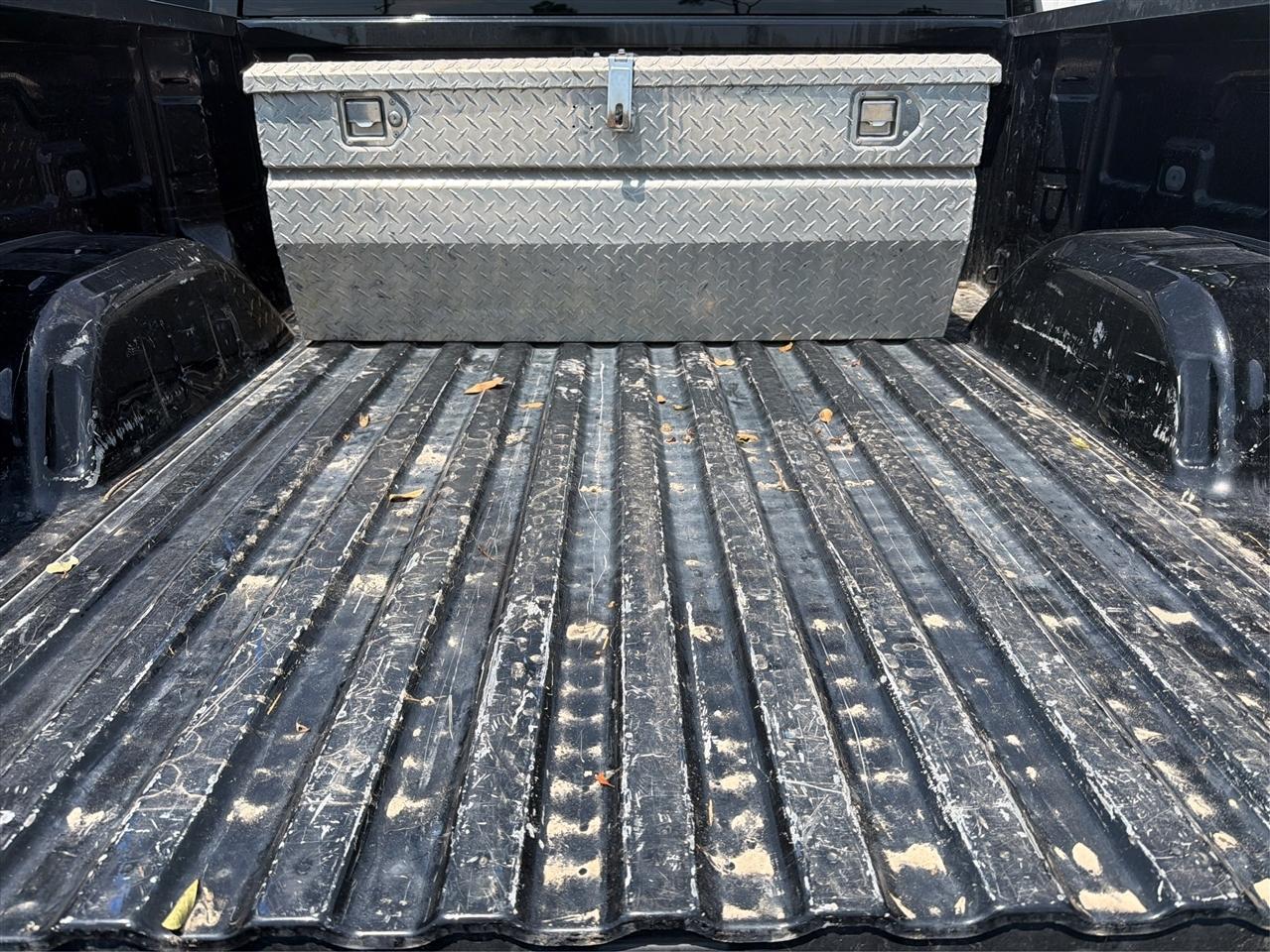 Chevrolet Silverado 1500 2WD Crew Cab 147" LT 2022