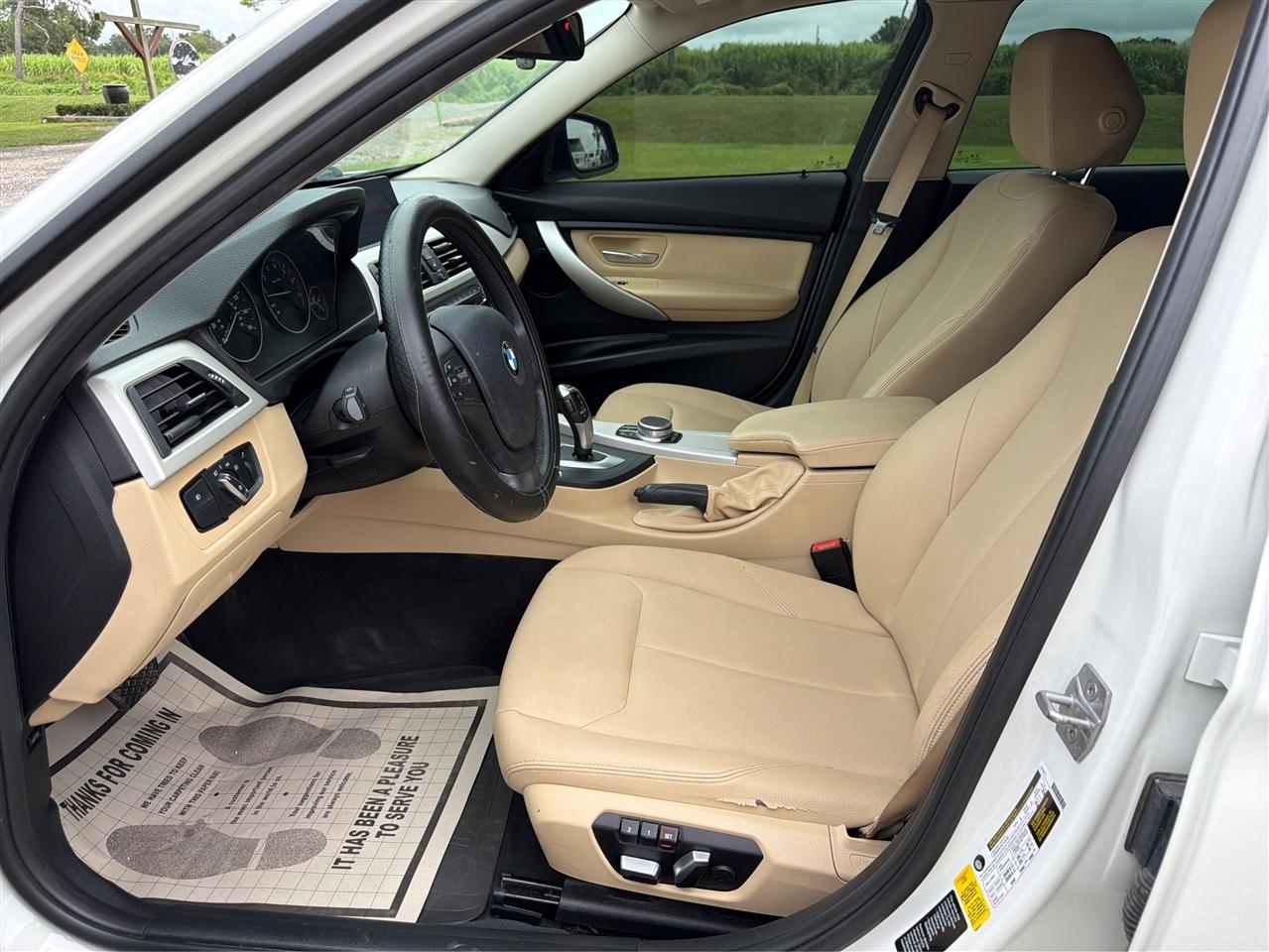 BMW 3 Series 320i Sedan 2018