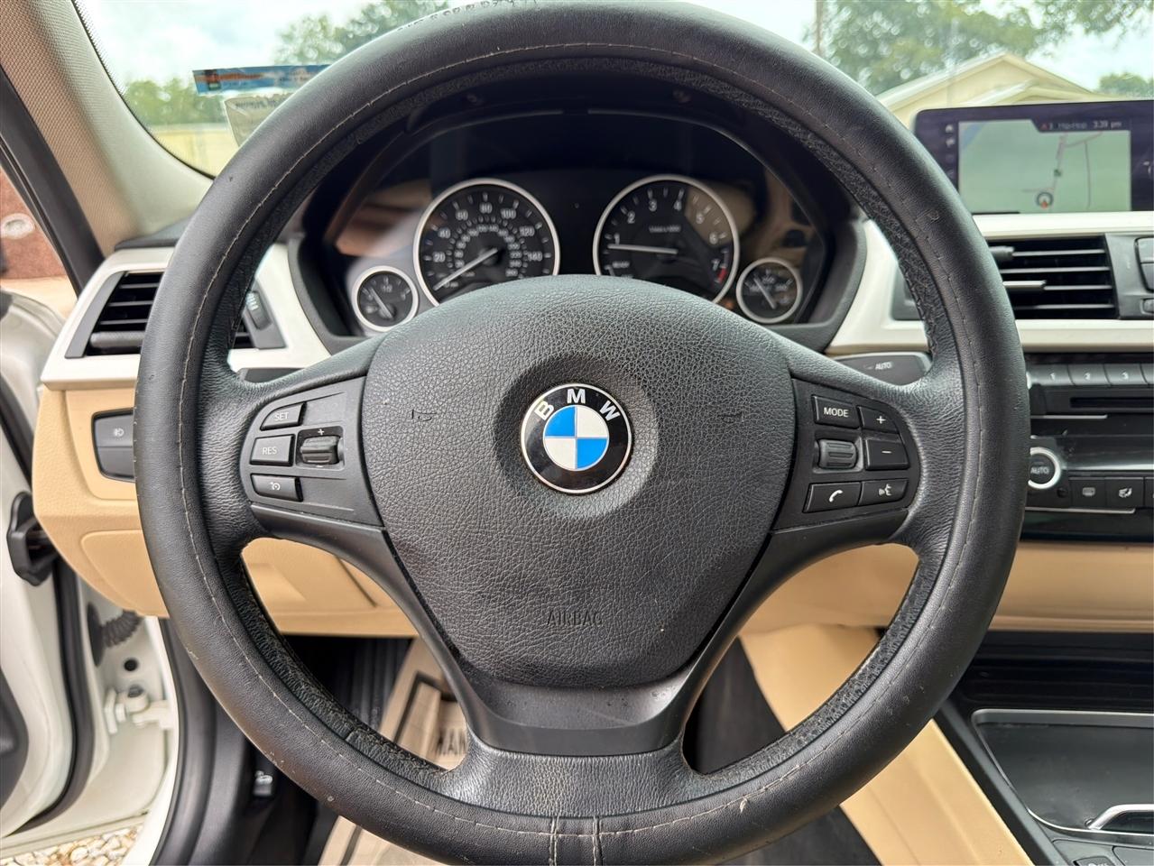 BMW 3 Series 320i Sedan 2018