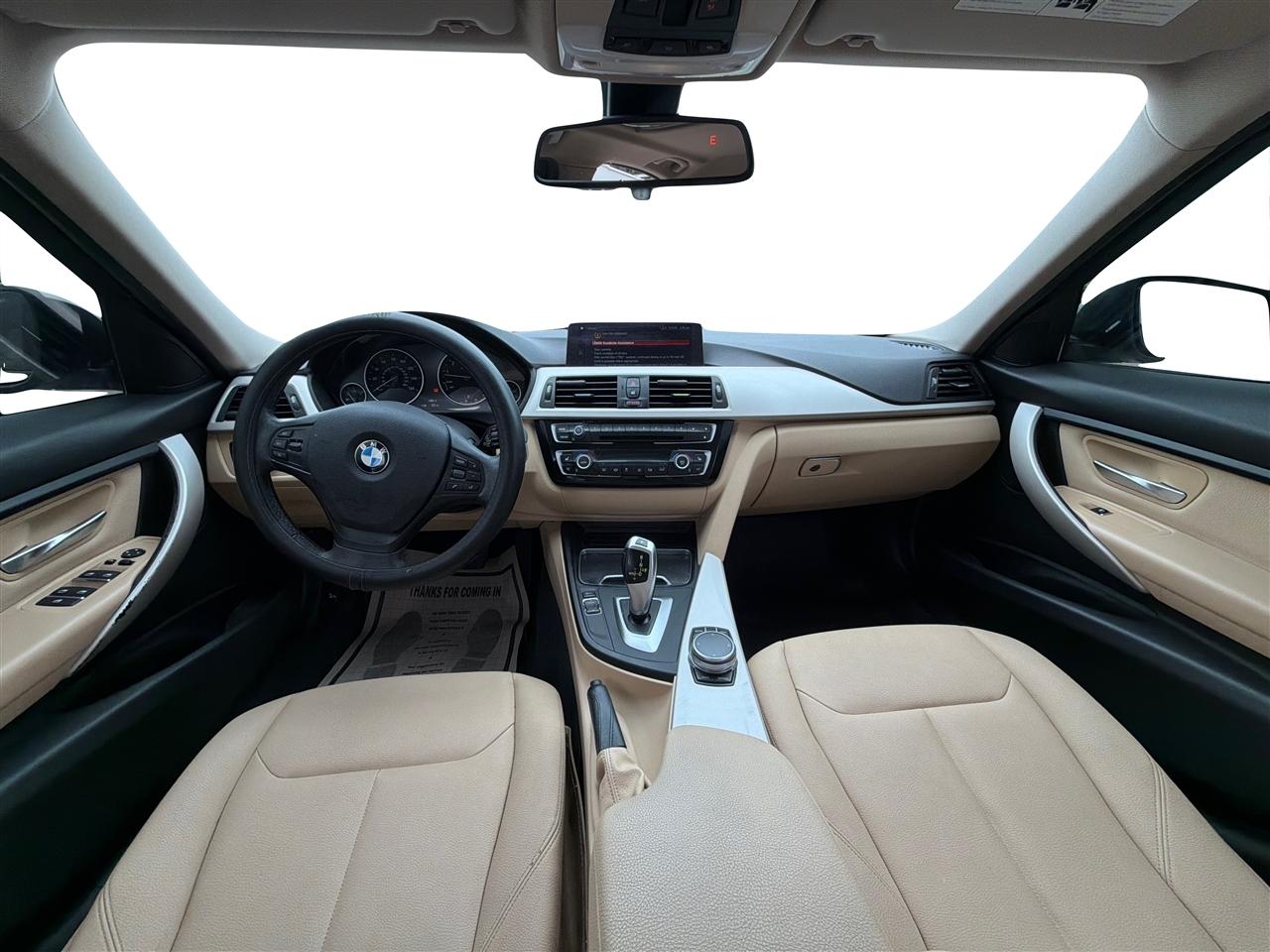 BMW 3 Series 320i Sedan 2018