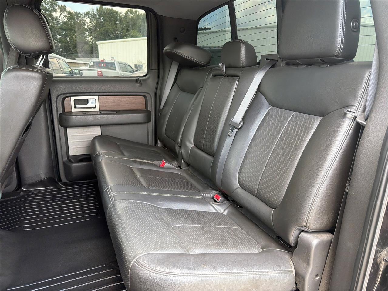 Ford F-150 4WD SuperCrew 145" Lariat 2014