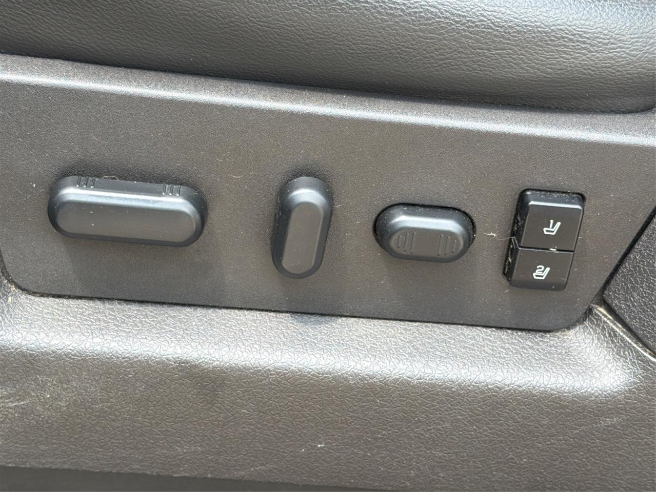 Ford F-150 4WD SuperCrew 145" Lariat 2014