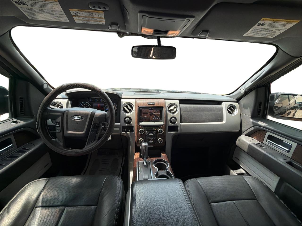 Ford F-150 4WD SuperCrew 145" Lariat 2014