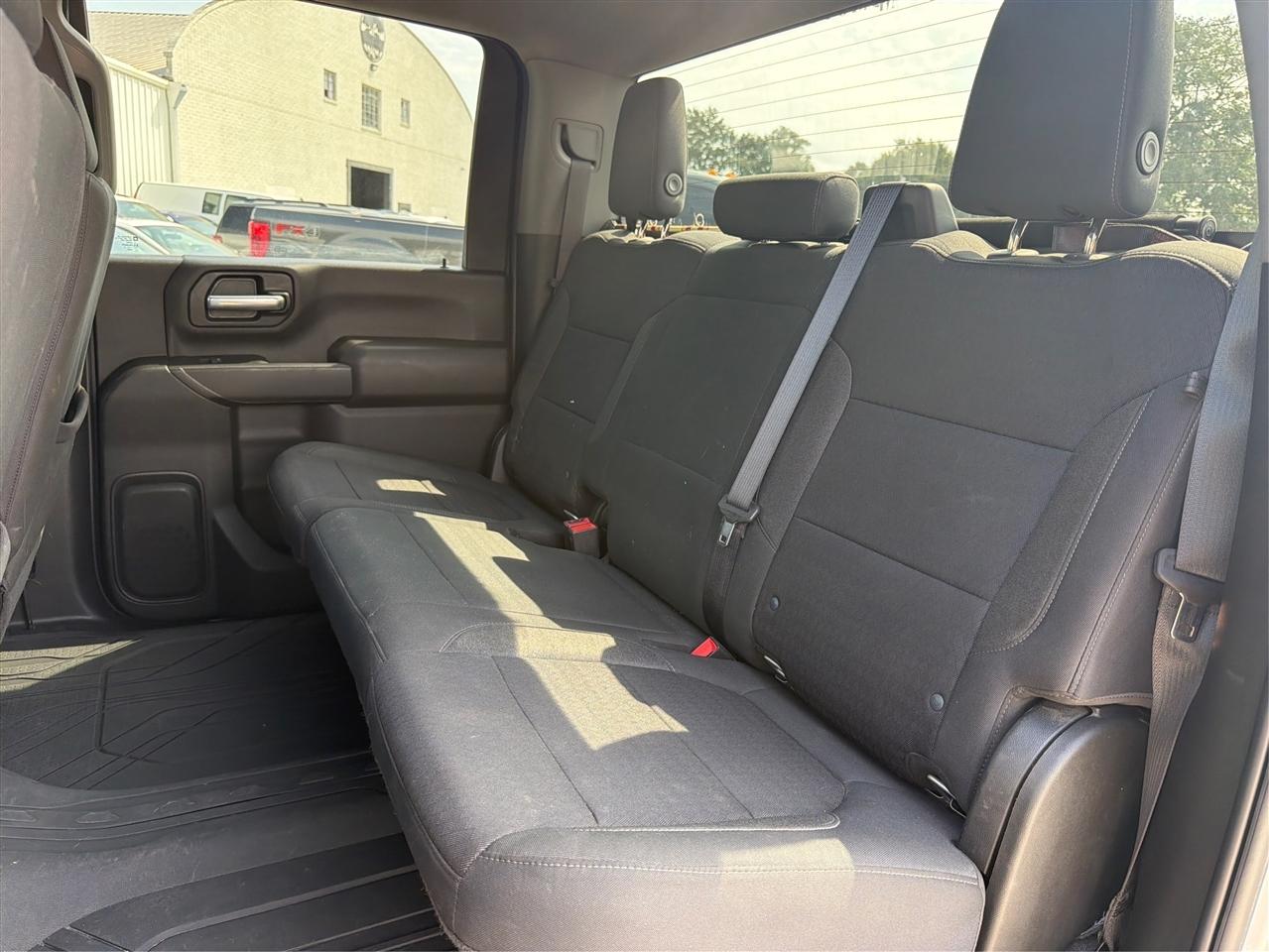 Chevrolet Silverado 2500HD 4WD Crew Cab 159" Custom 2022
