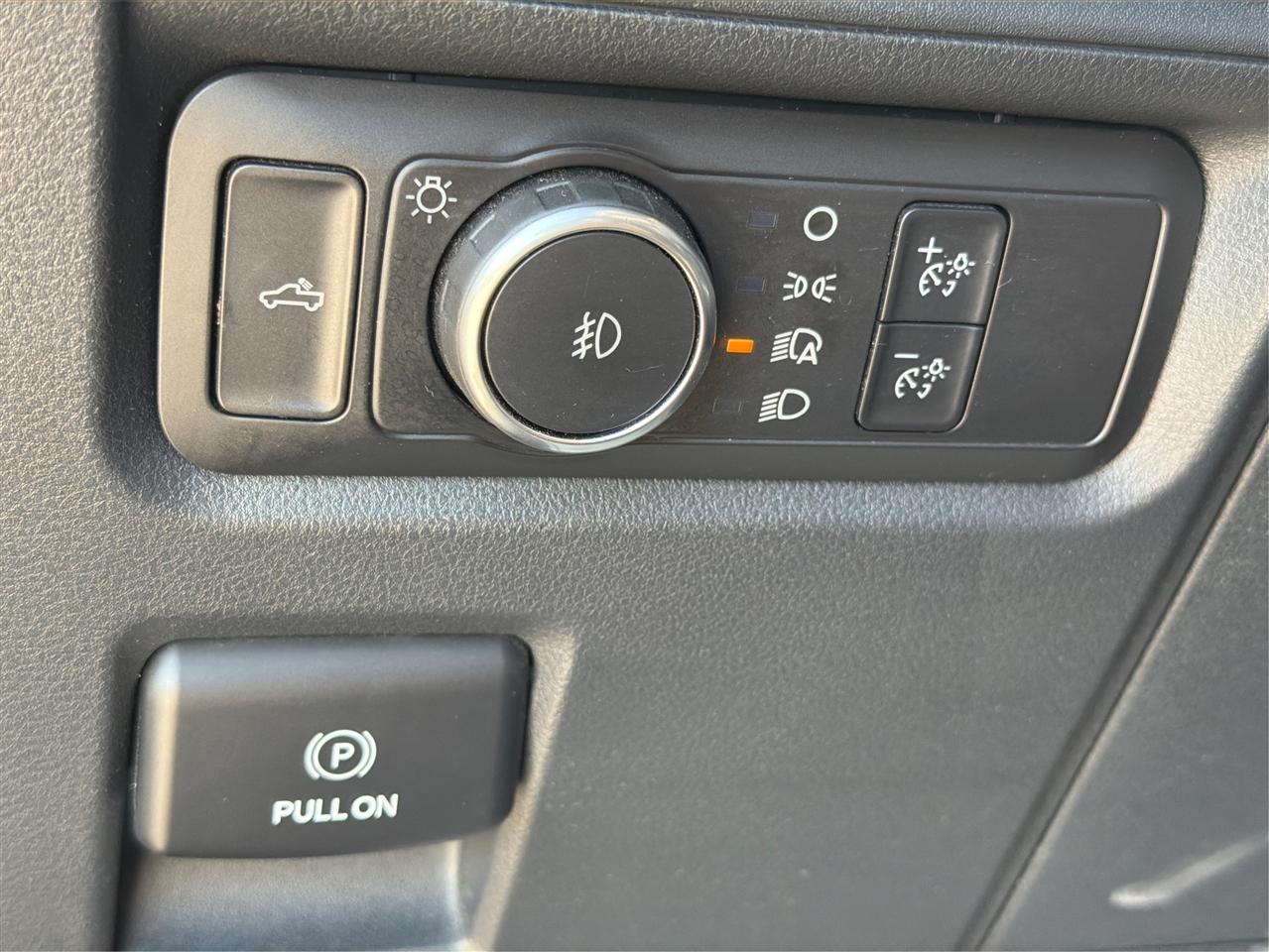 Ford F-150  2021